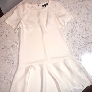 Banana republic white casual lose dress
